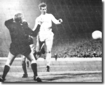 Jack Charlton heads a late equaliser against Hibs at Easter Road to put United through in the Fairs Cup