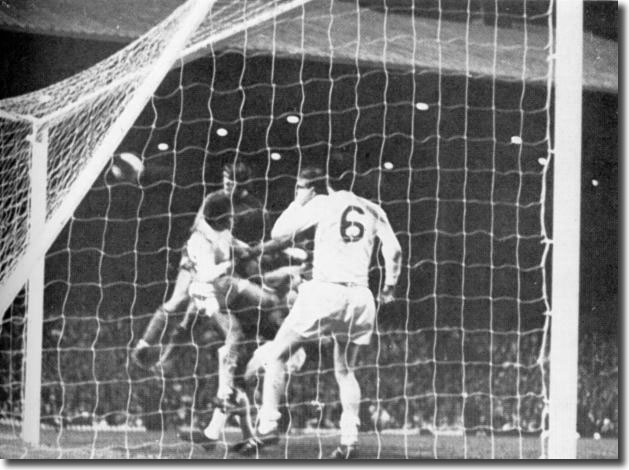 David Webb wins the Cup for Chelsea with a back post header