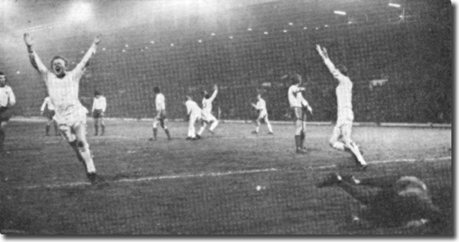 Clarke and Bremner celebrates Johnny Giles' equaliser against Norwich on 17 January