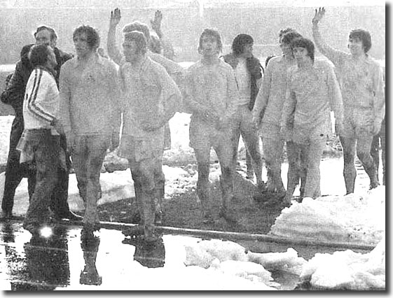 Don Revie, Les Cocker and United players salute the fans after a 3-1 victory in Bucharest