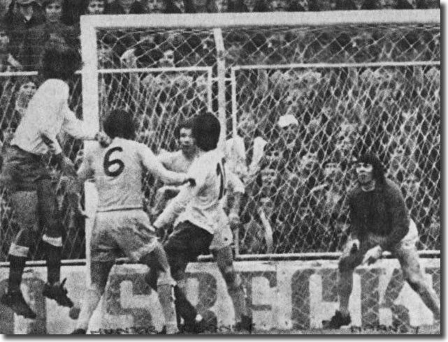 Hunter, Reaney and Harvey are watchful as Hajduk press