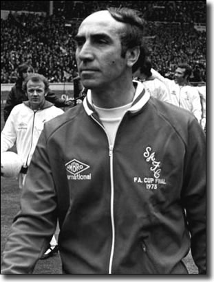 Sunderland manager Bob Stokoe leads his team out at Wembley watched by Billy Bremner - the Sunderland manager had publicly put the pressure on the Leeds skipper for his harassing of referees