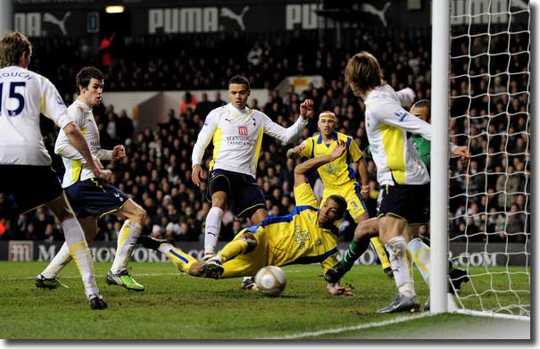 Jermaine Beckford forces the ball home to level the scores