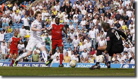 Luciano Becchio gives United the lead against MK Dons