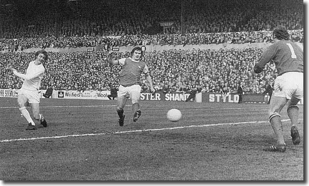 Allan Clarke fires the ball past Arsenal keeper Bob Wilson to give United the lead