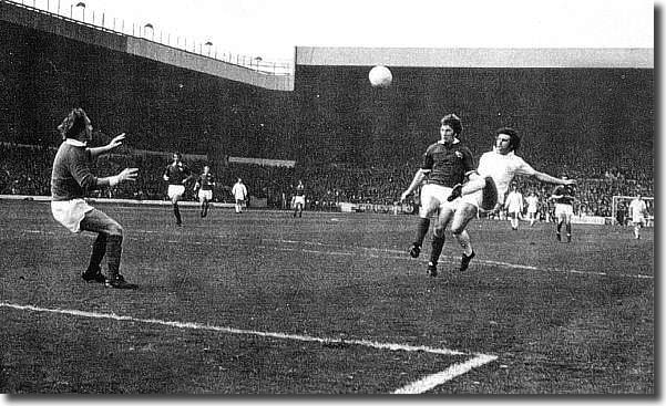 Peter Lorimer gets first to Bremner's through ball to chip home for 1-0