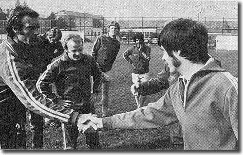 McKenzie meets his Leeds team mates for the first time