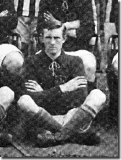 Harold Bridgett in a City team group in 1911
