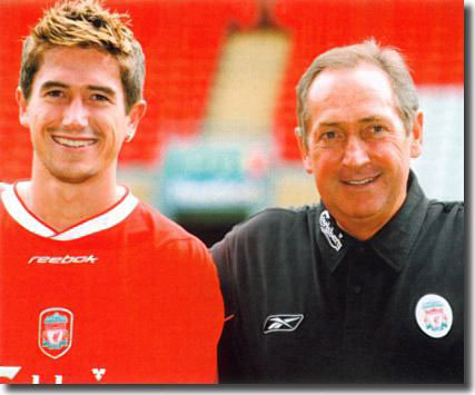 Harry Kewell with Liverpool manager Gerard Houllier after the Aussie's move to Anfield