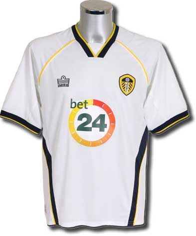 The Bet24 sponsored United shirt for 2006/07