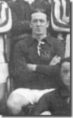 Tom Mulholland in a Leeds City line up in 1911