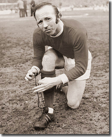 Nobby Stiles, the short sighted terrier of Old Trafford, was brother-in-law to Johnny Giles of Leeds